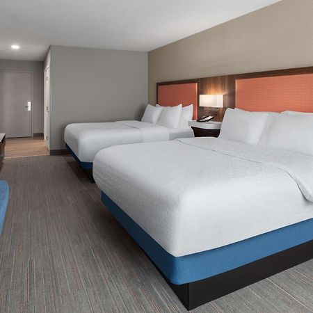 Hampton Inn & Suites Saginaw Εξωτερικό φωτογραφία