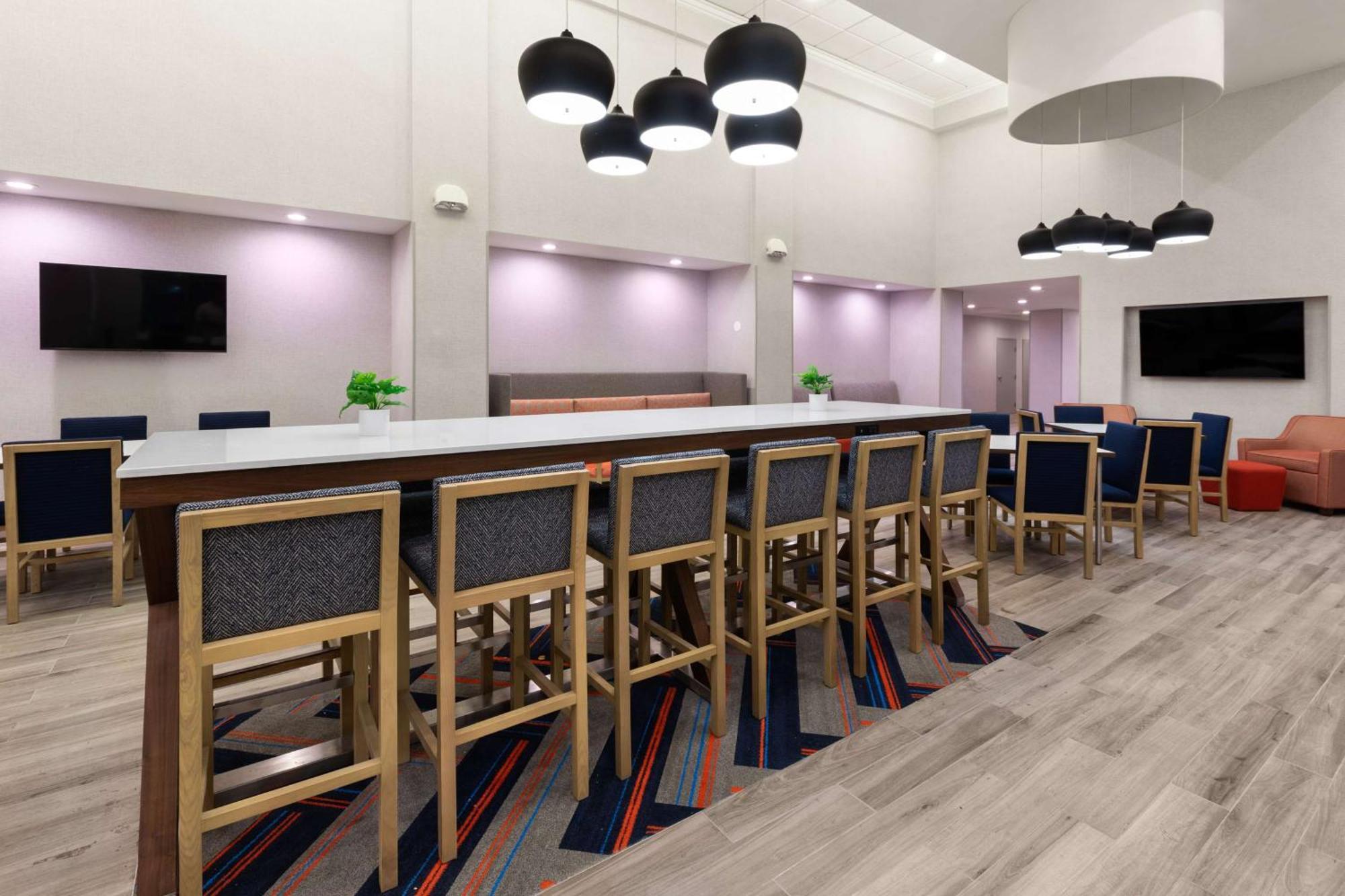 Hampton Inn & Suites Saginaw Εξωτερικό φωτογραφία